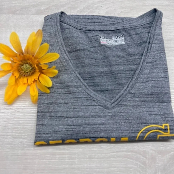 UNDER ARMOUR Heat Gear Georgia Tech‎ Semi Fitted Top Small - Picture 8 of 9